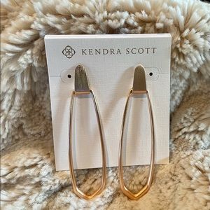 Kendra Scott Rose Gold Earrings